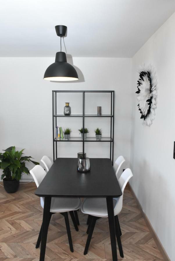 Apartamento Le Select De Brou Bourg-en-Bresse Exterior foto