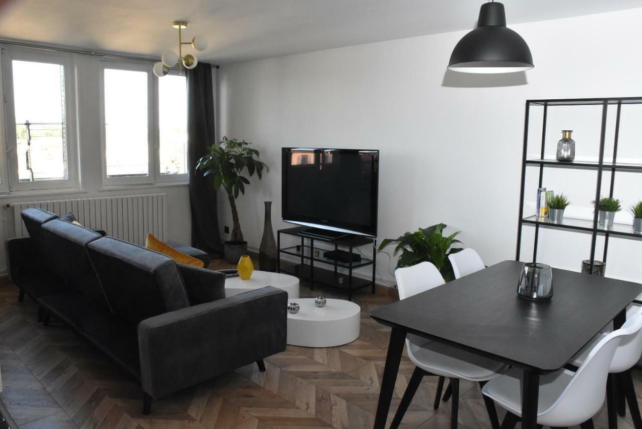 Apartamento Le Select De Brou Bourg-en-Bresse Exterior foto